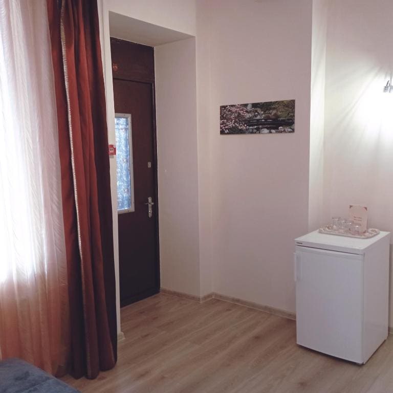 Quadruple Room with Balcony room - Image 3