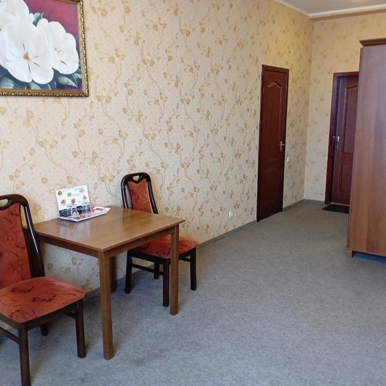 Twin Room with Bathroom room - Image 1