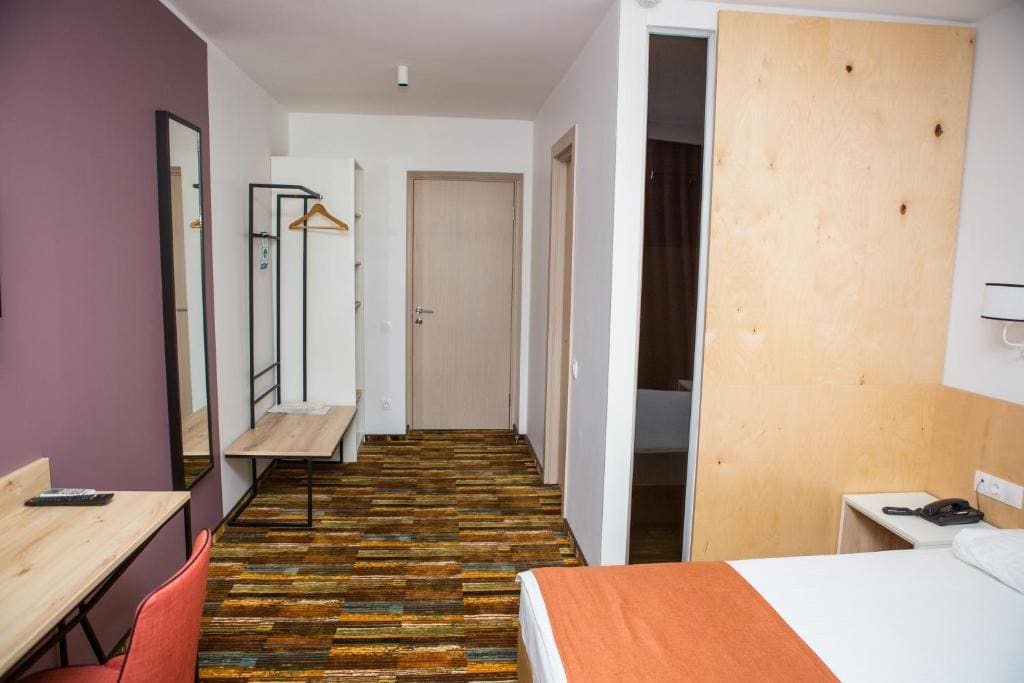 Standard Double Room room - Image 2