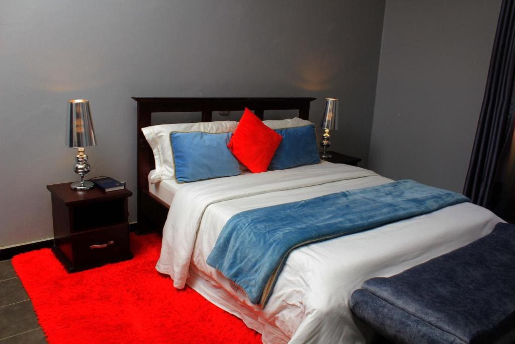 Family Room room - Image 1