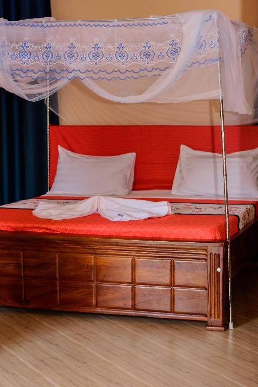 Deluxe Double or Twin Room room - Image 1