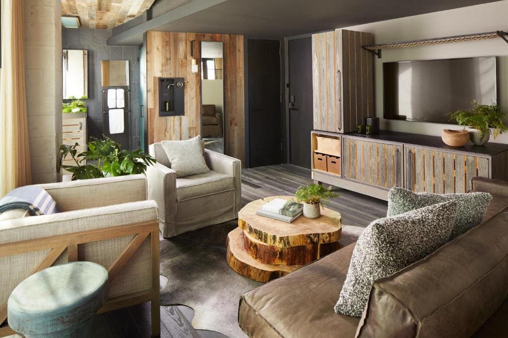 Deluxe Studio room - Image 3