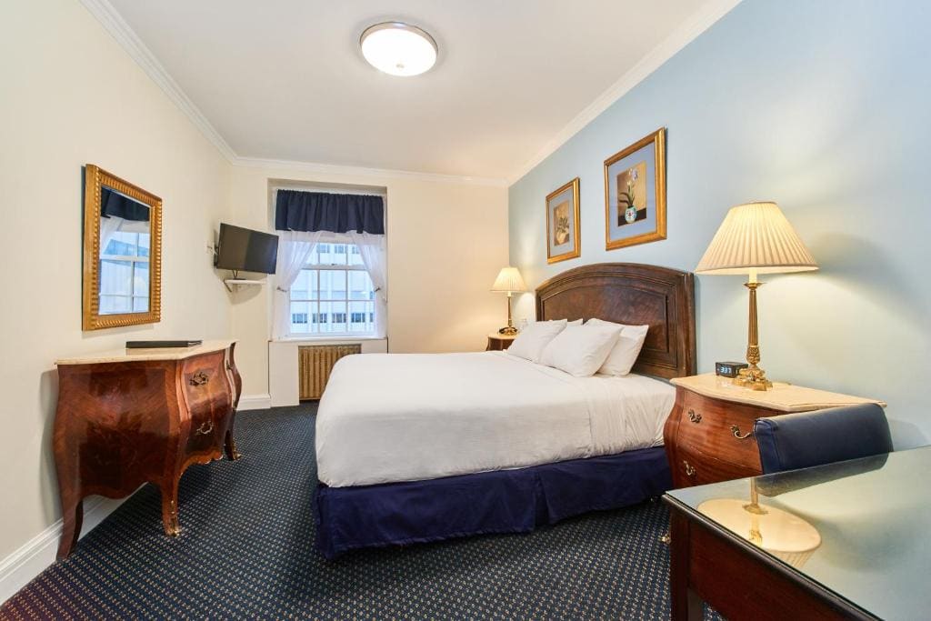 Room room - Image 2