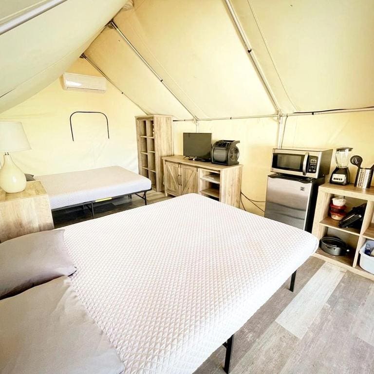 Holiday Home room - Image 2