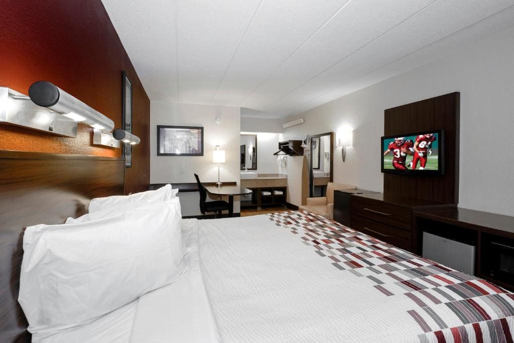 Superior King Room Smoke Free room - Image 3