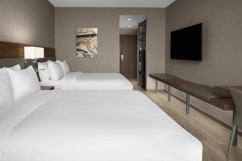 Double Queen Room room - Image 1