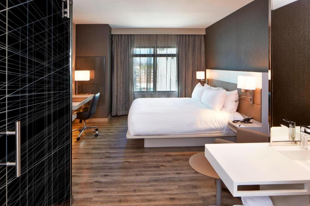 King Room - Hearing Accessible room - Image 1