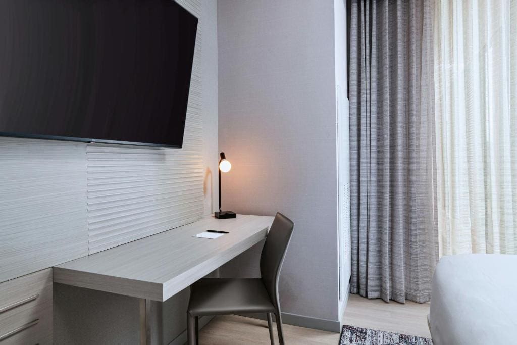 Metro King Room room - Image 1