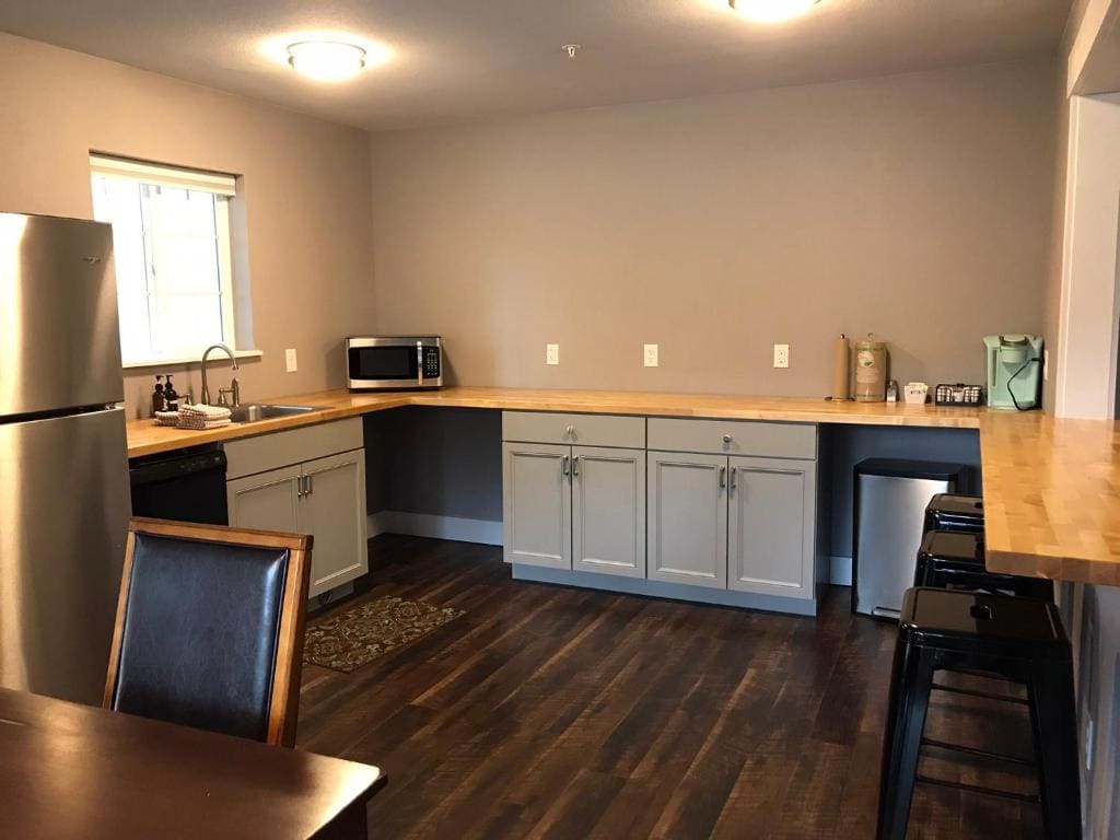 Two-Bedroom Suite room - Image 2