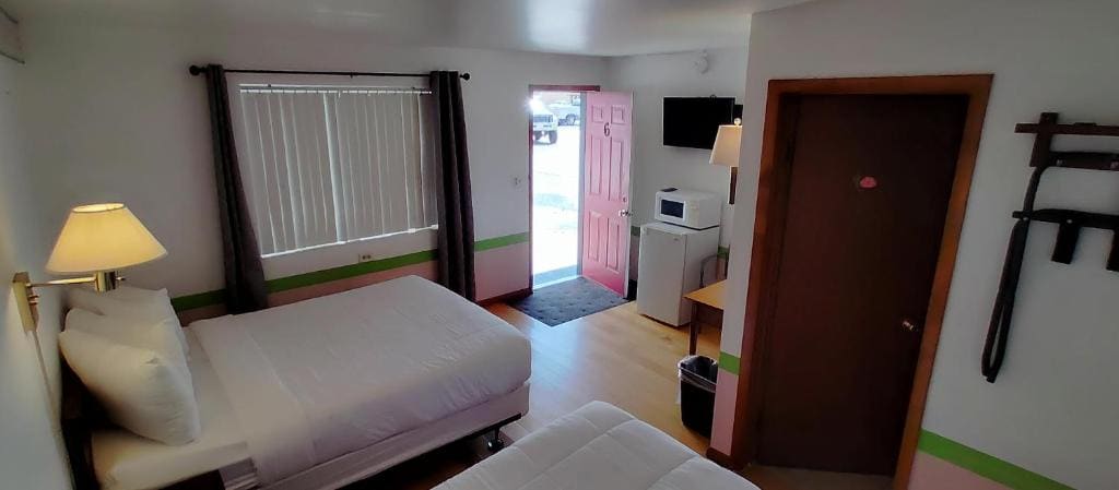 Standard Double or Twin Room room - Image 2