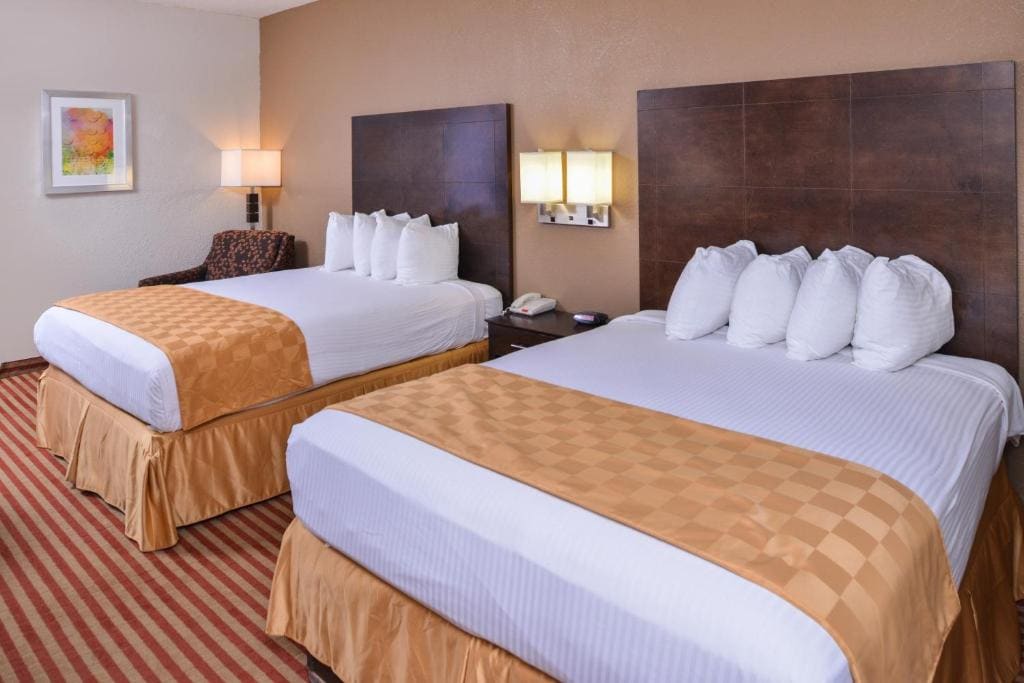 Double Room with Private Bathroom room - Image 1
