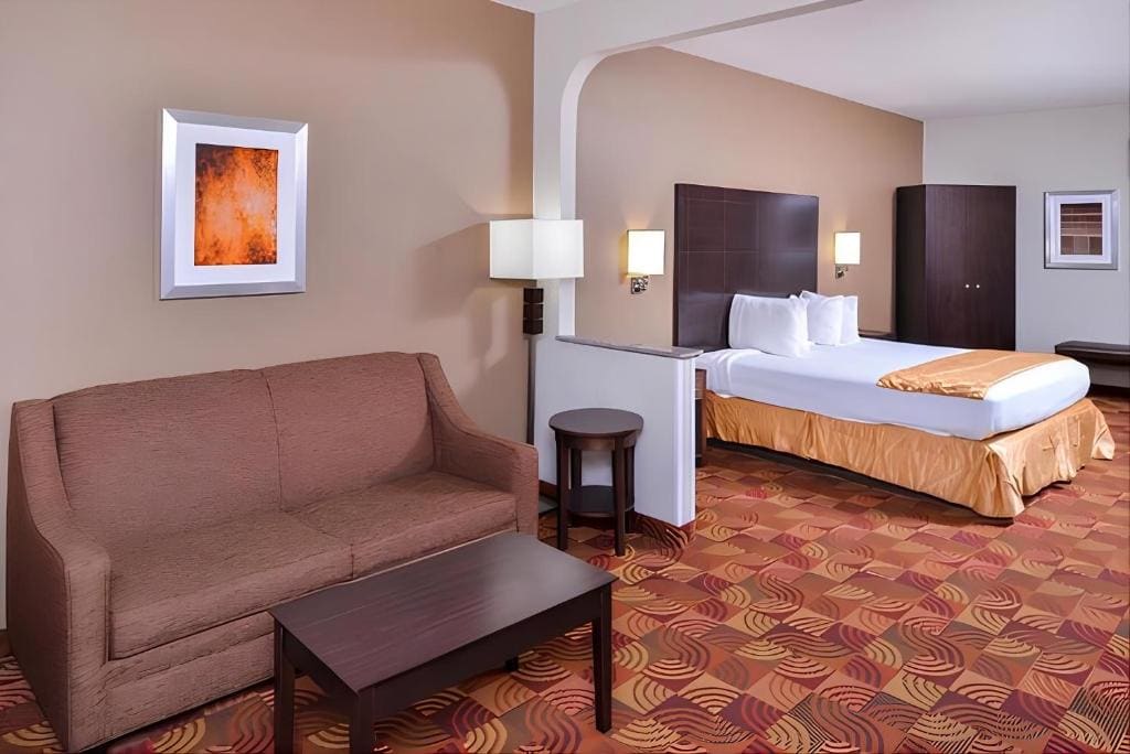 King Suite room - Image 1