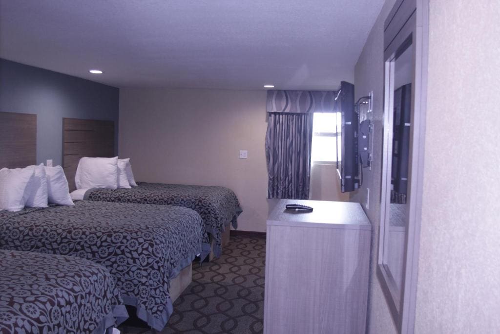 Basic Triple Room room - Image 1