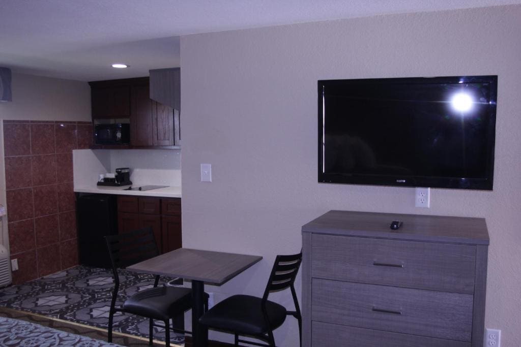 Basic Triple Room room - Image 2