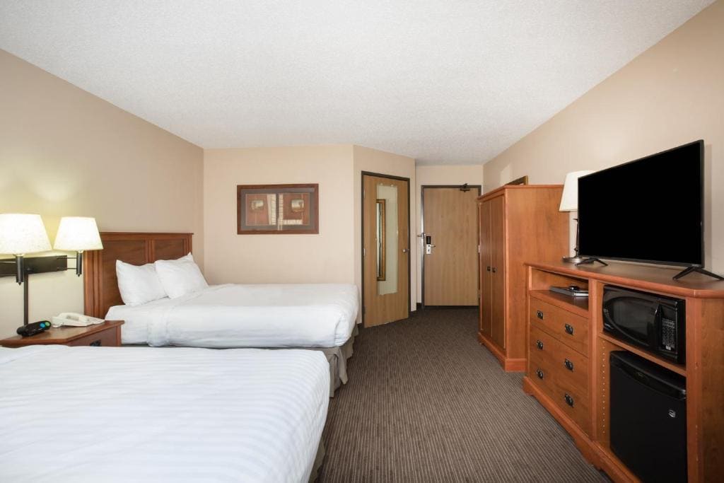 King Room - Non-Smoking room - Image 1