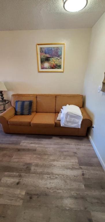 Basic Triple Room room - Image 2