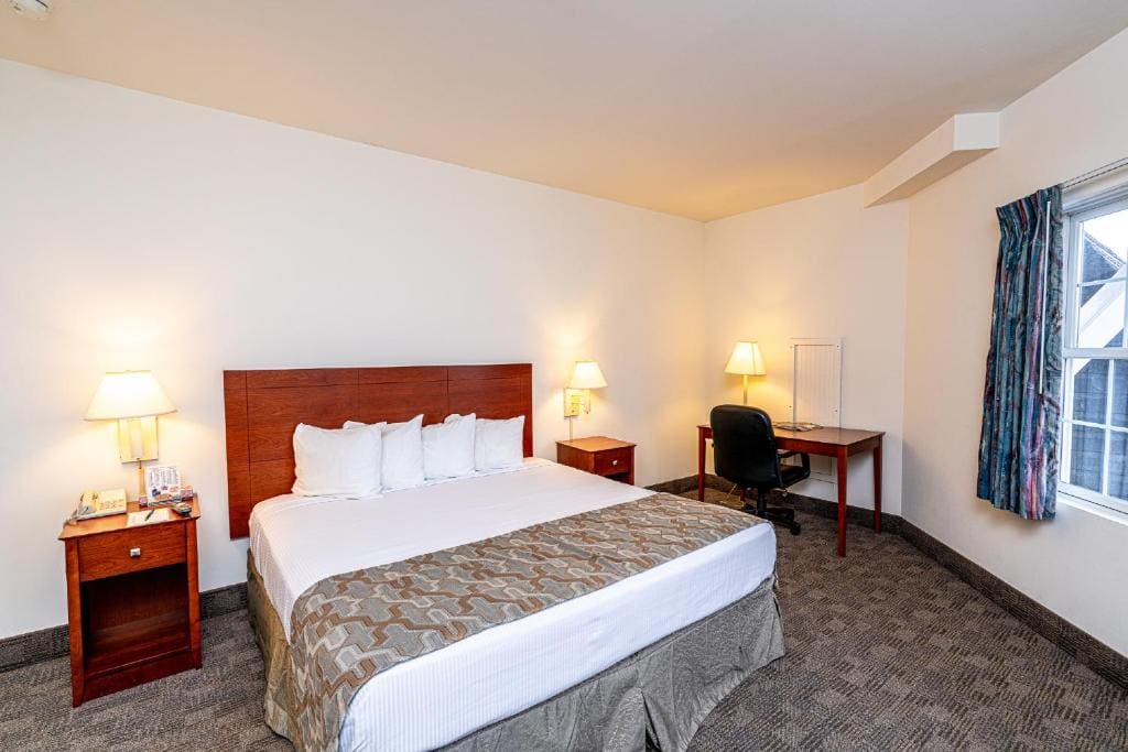Deluxe Double Room room - Image 2