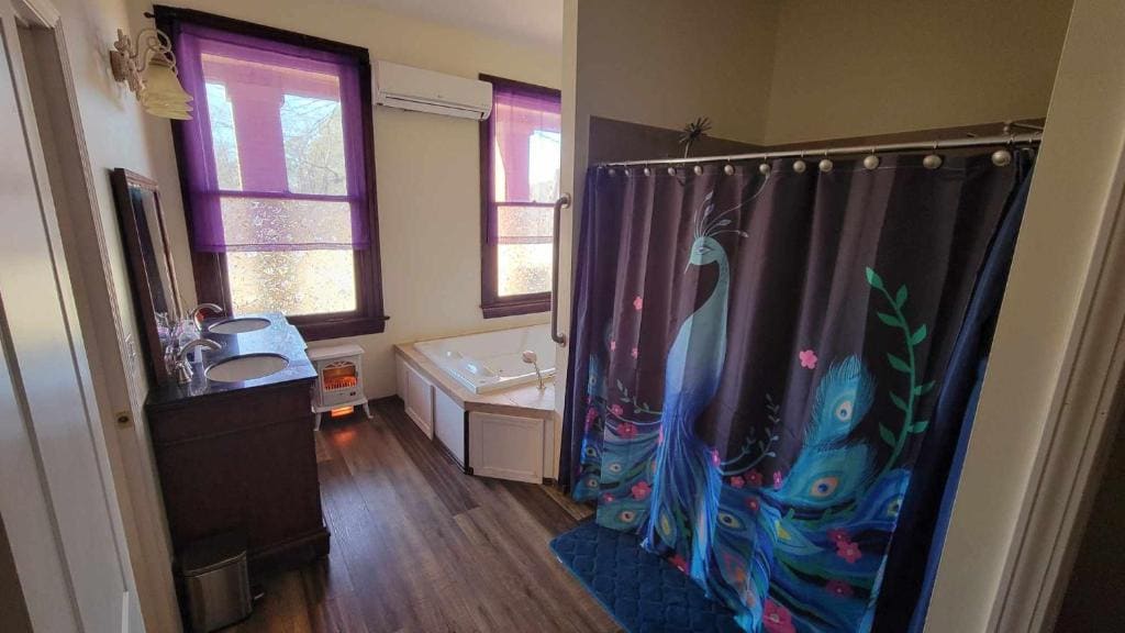 Superior King Room room - Image 3