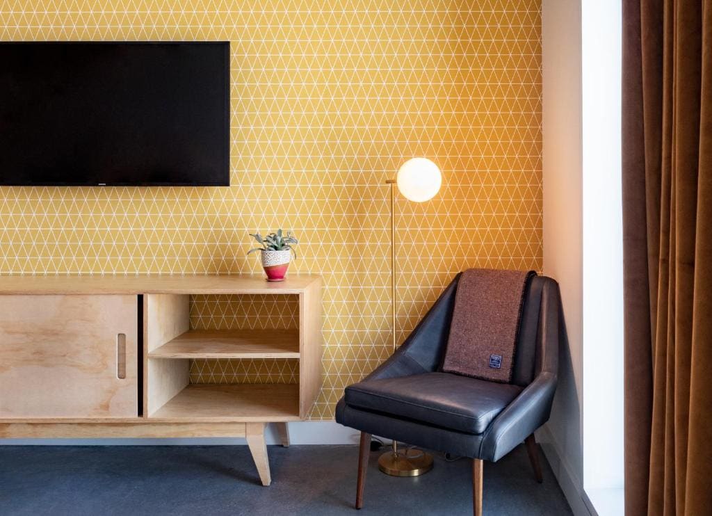 Studio with Balcony room - Image 3