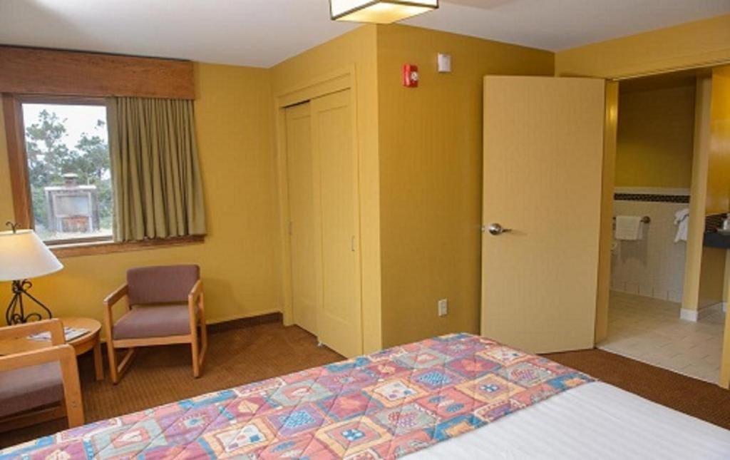 Standard King Room room - Image 1