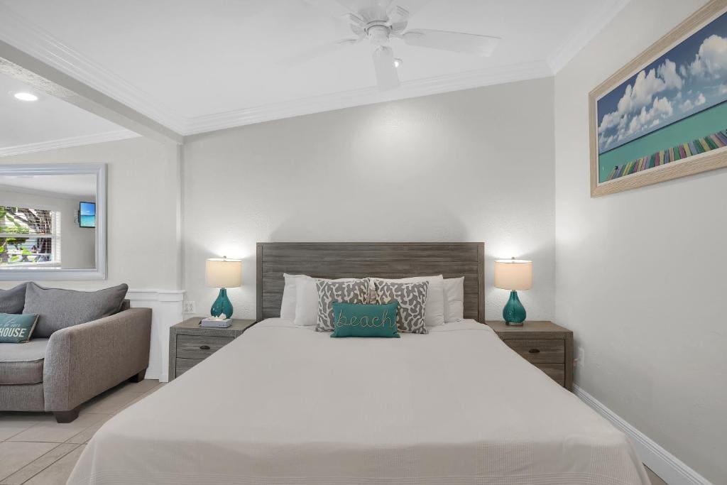 King Suite (The Orchid Suite) room - Image 1