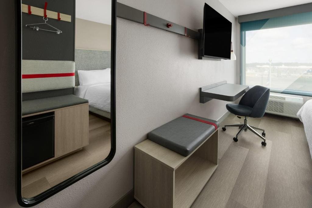 Standard King Room room - Image 1