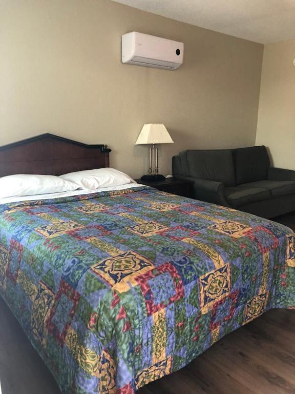 Double Room with Extra Bed room - Image 1