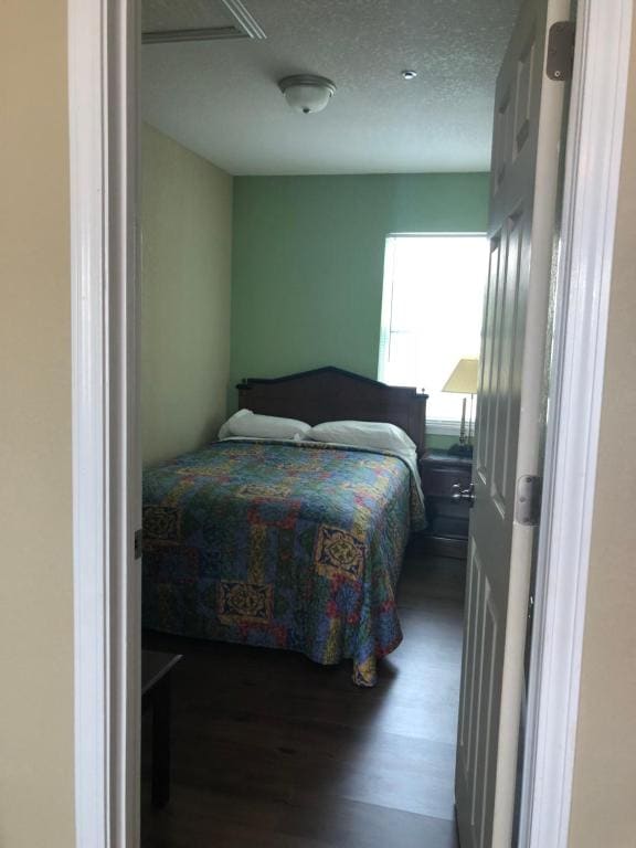 Double Room with Extra Bed room - Image 2