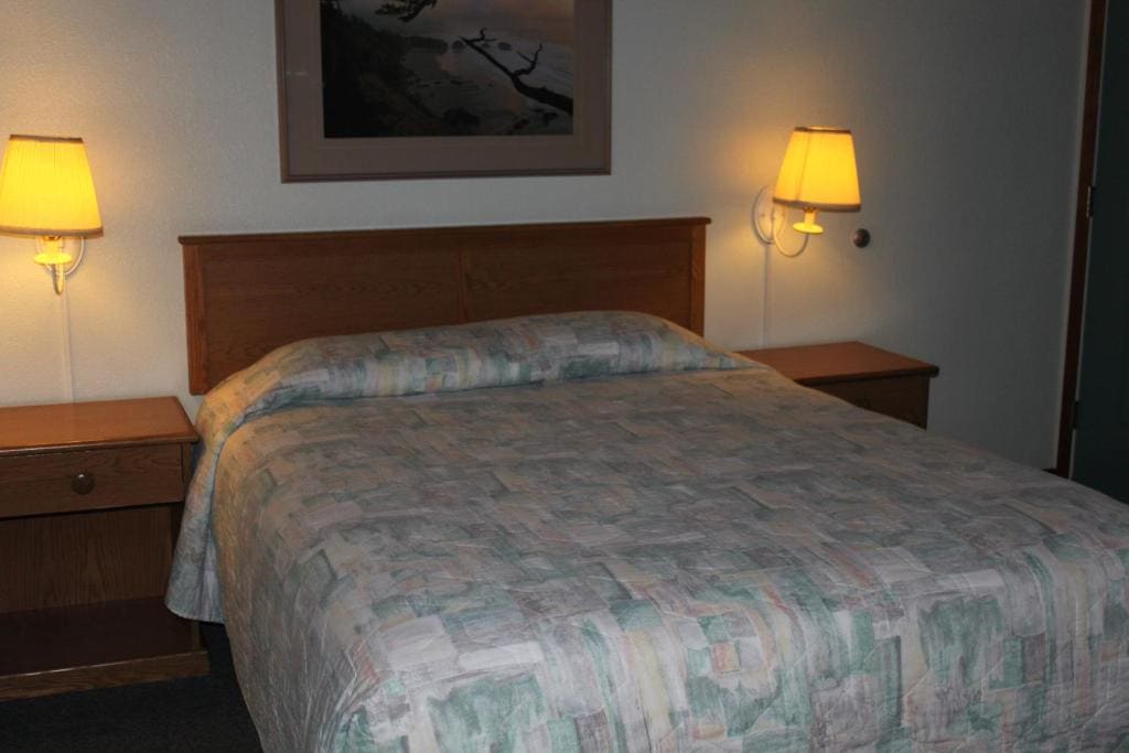 Twin Room with Extra Bed room - Image 2