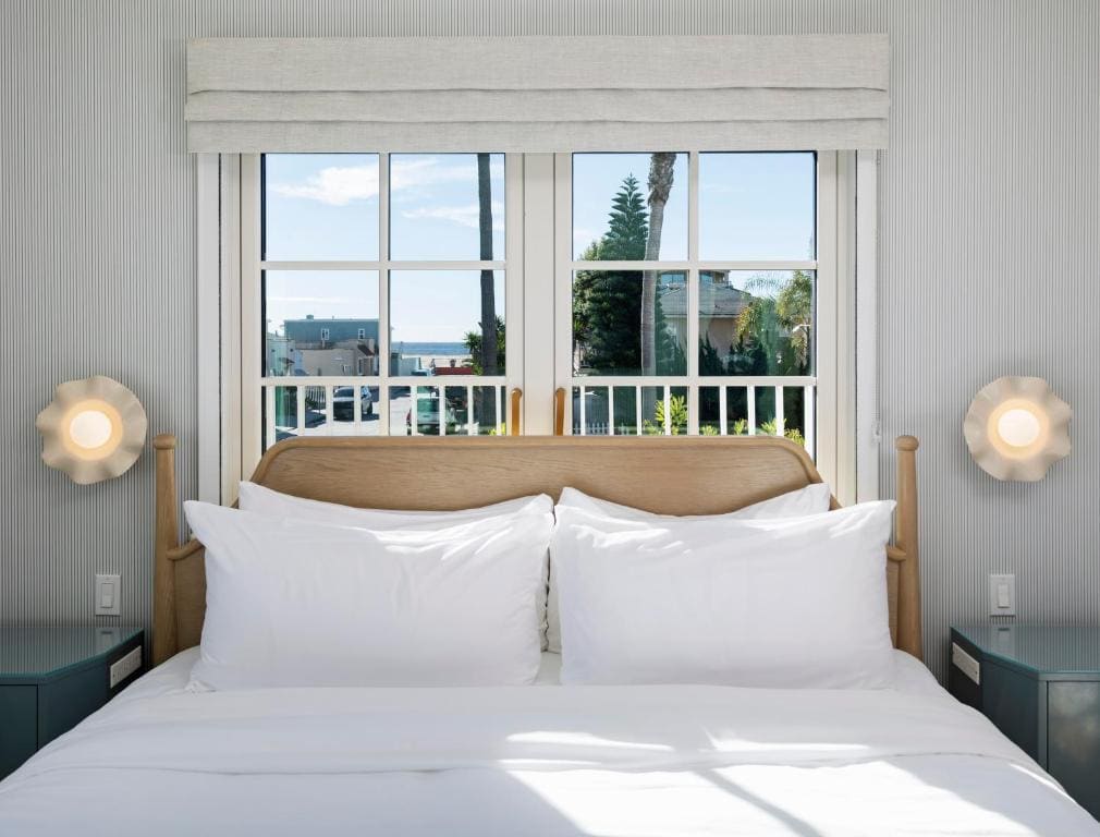 King Room with Sea View room - Image 2