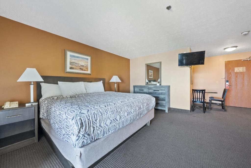 Quadruple 2 room - Image 1