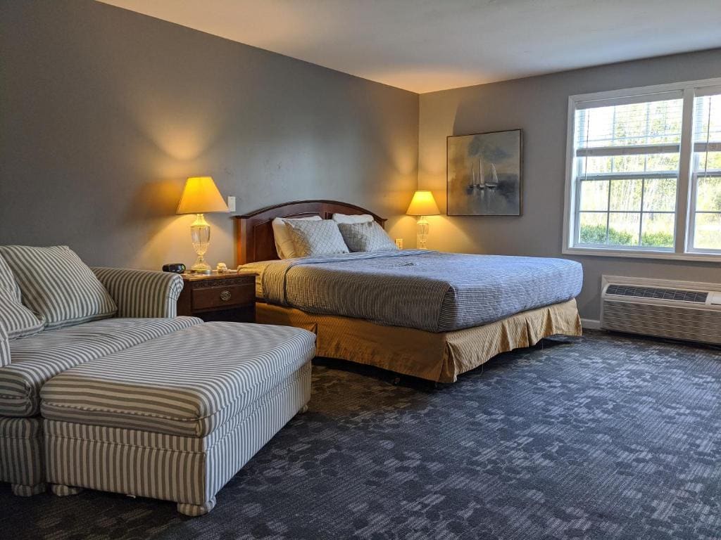 Deluxe King Room room - Image 1
