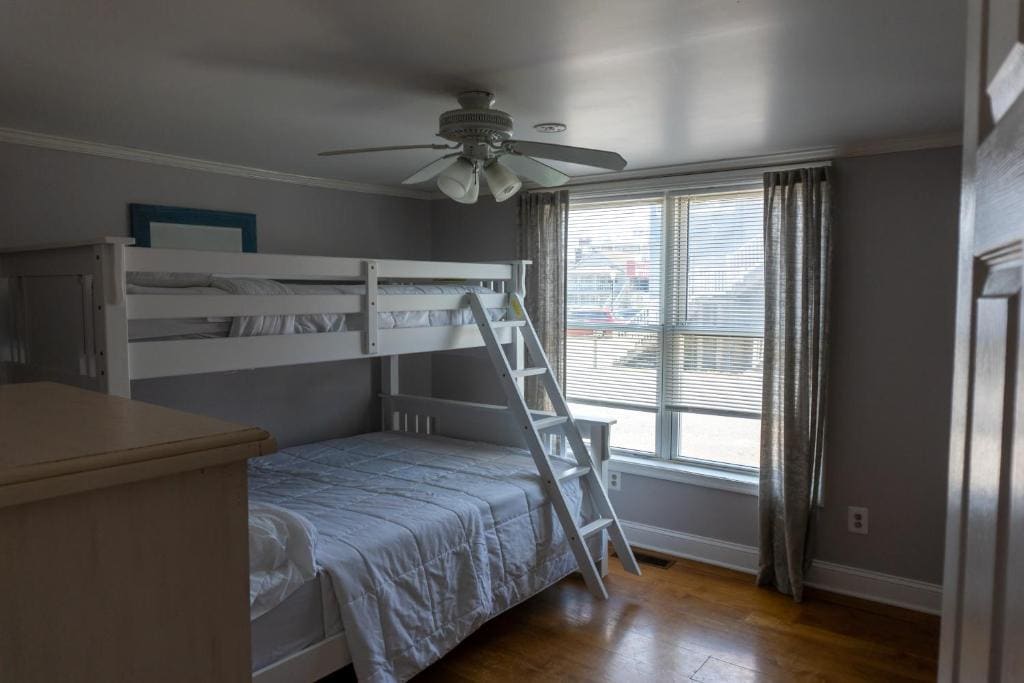Apartment - Ground Floor room - Image 2