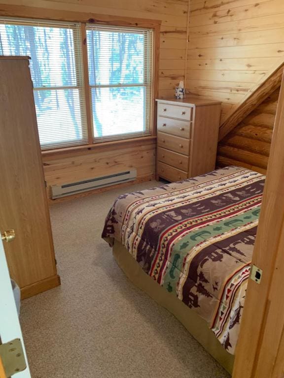 Five-Bedroom House - Top Of The Pines Vacation Home room - Image 1