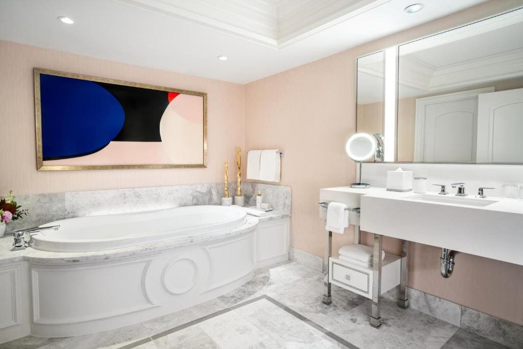 Two Bedroom Penthouse Suite room - Image 1