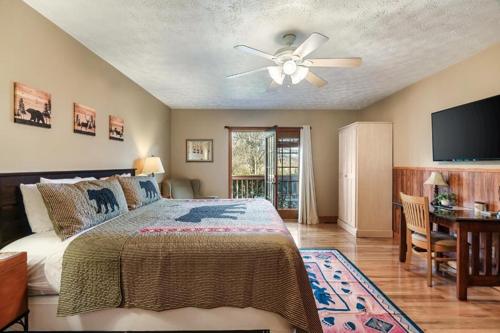 Raspberry Springs room - Image 2