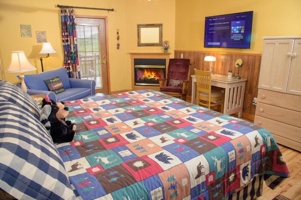 Autumn Springs room - Image 1