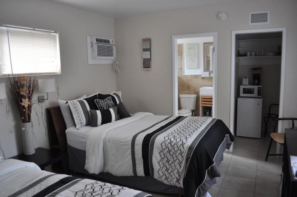Studio room - Image 1