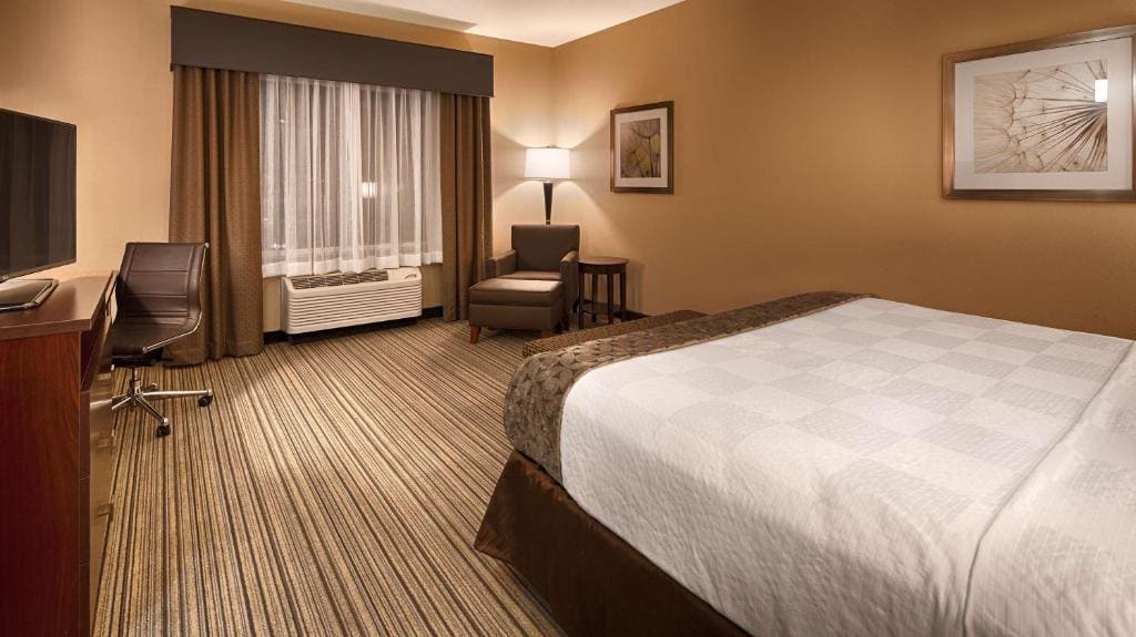 King Room - Non-Smoking room - Image 3