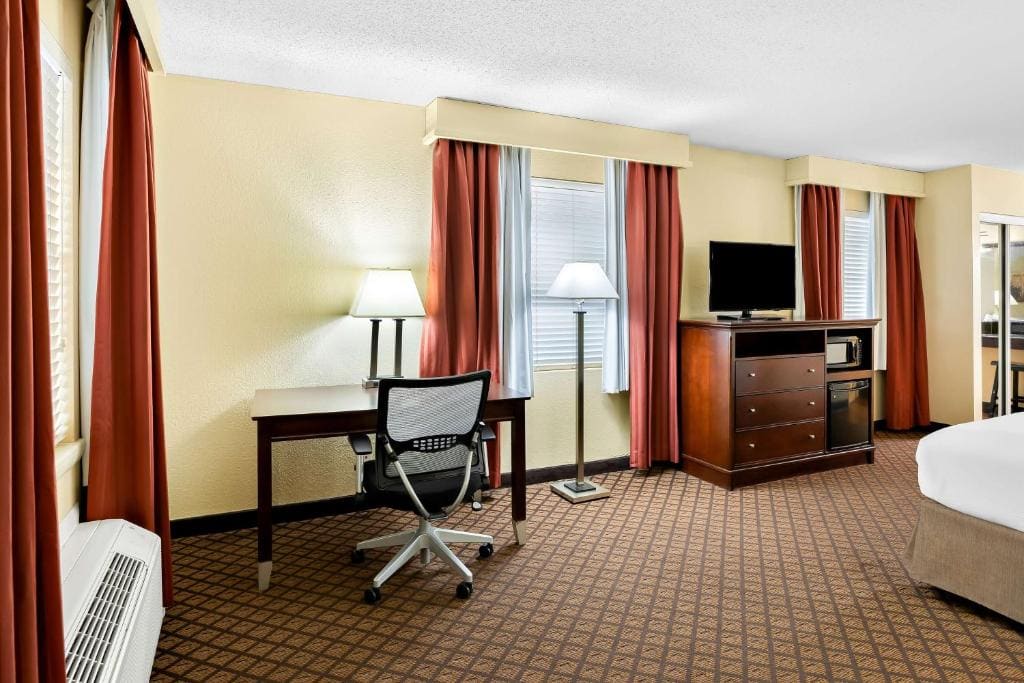 King Room - Disability Access room - Image 1