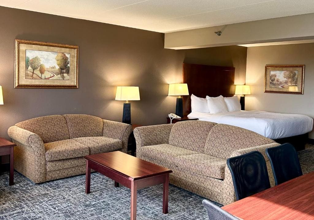 Executive Suite room - Image 2
