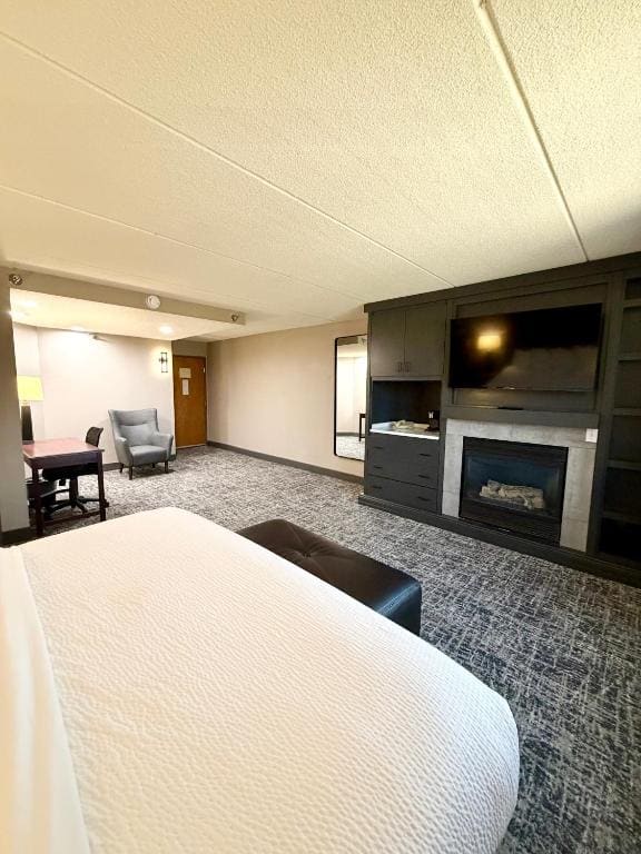 King Suite with Fireplace room - Image 2