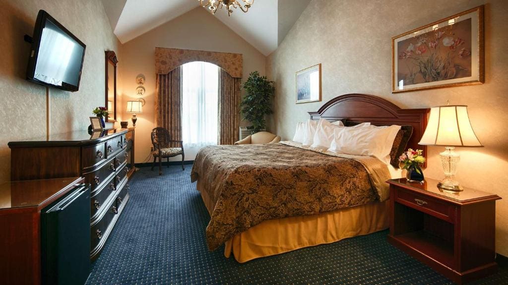 Executive Queen Room - Non-Smoking room - Image 3