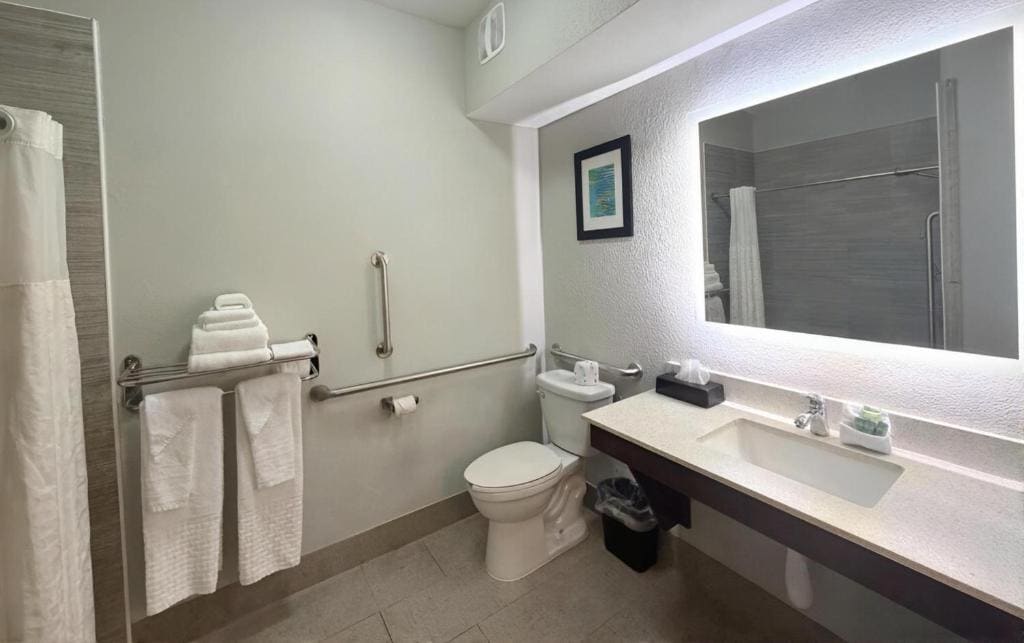 Queen Room with Two Queen Beds and Mobility Accessible Roll-In Shower room - Image 1