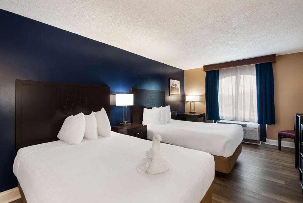 Double Room with Two Double Beds - Executive Floor/Non-Smoking room - Image 3