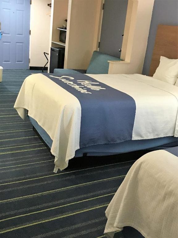 Double Room with Two Double Beds - Non-Smoking room - Image 3