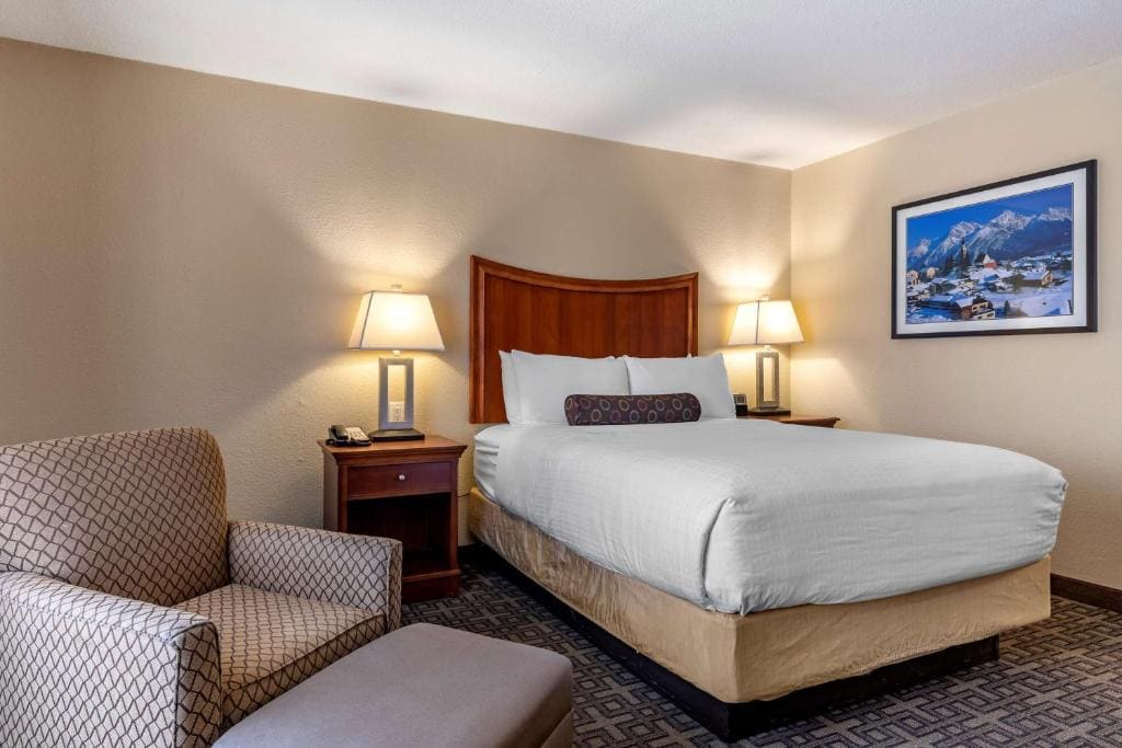 Queen Room - Non-Smoking room - Image 1