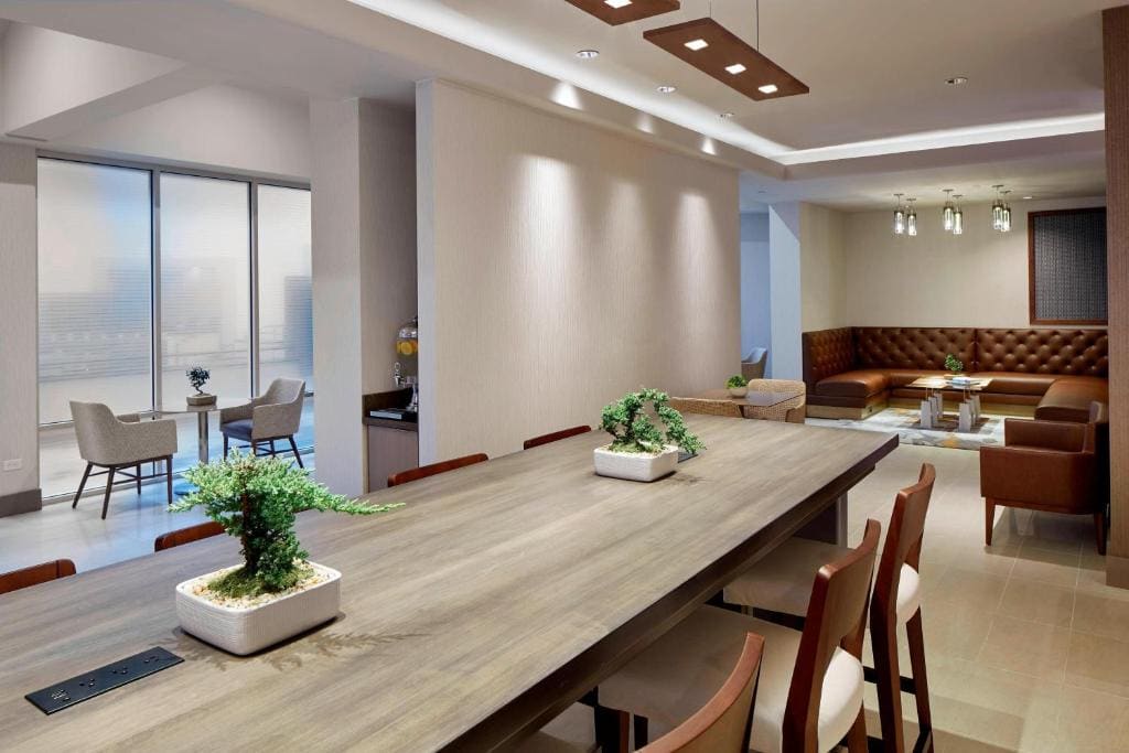 King or Double Room - Concierge Level room - Image 2