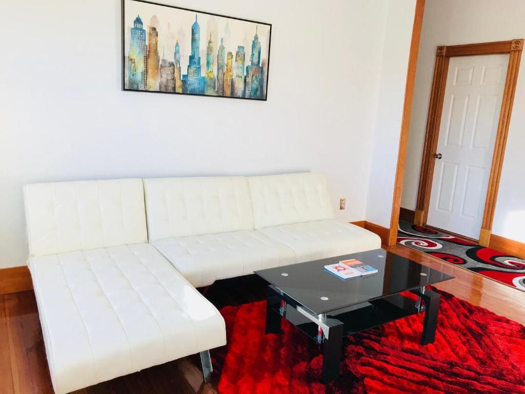 Room room - Image 3