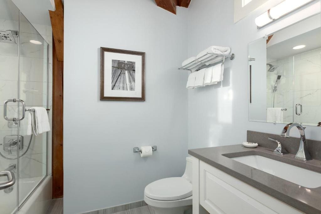 Penthouse room - Image 2